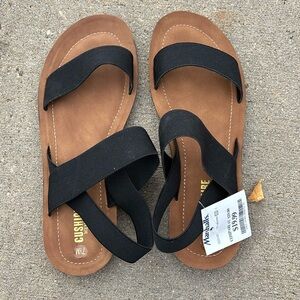 Cushionaore sandals brand new